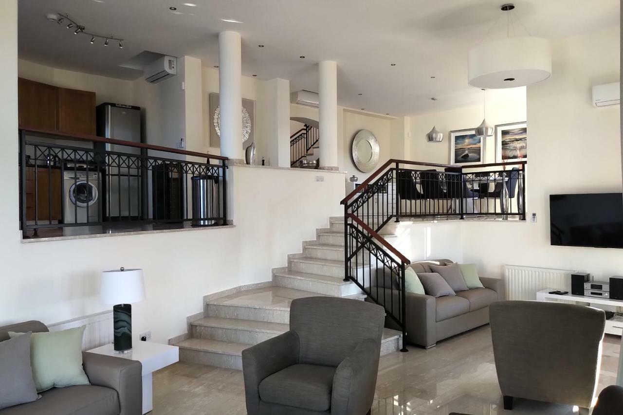 קוקליה Villa Hermiona מראה חיצוני תמונה